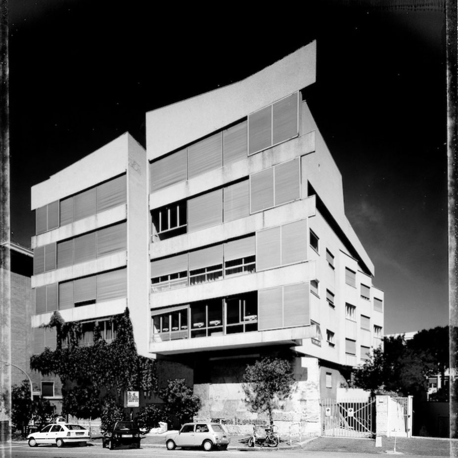 Palazzina detta "Casa del Girasole"